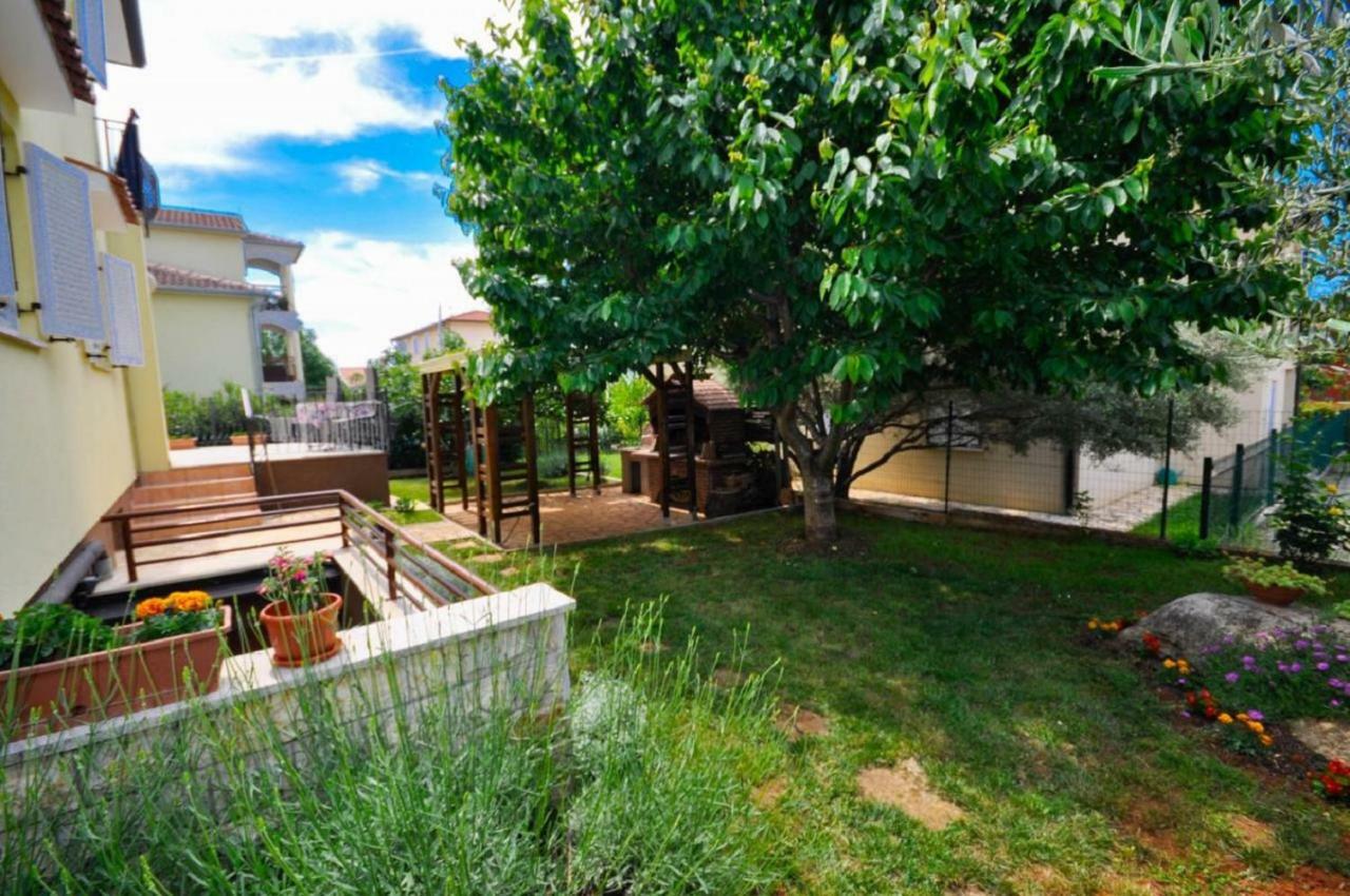Ana M Apartments Novigrad Istria Exterior foto