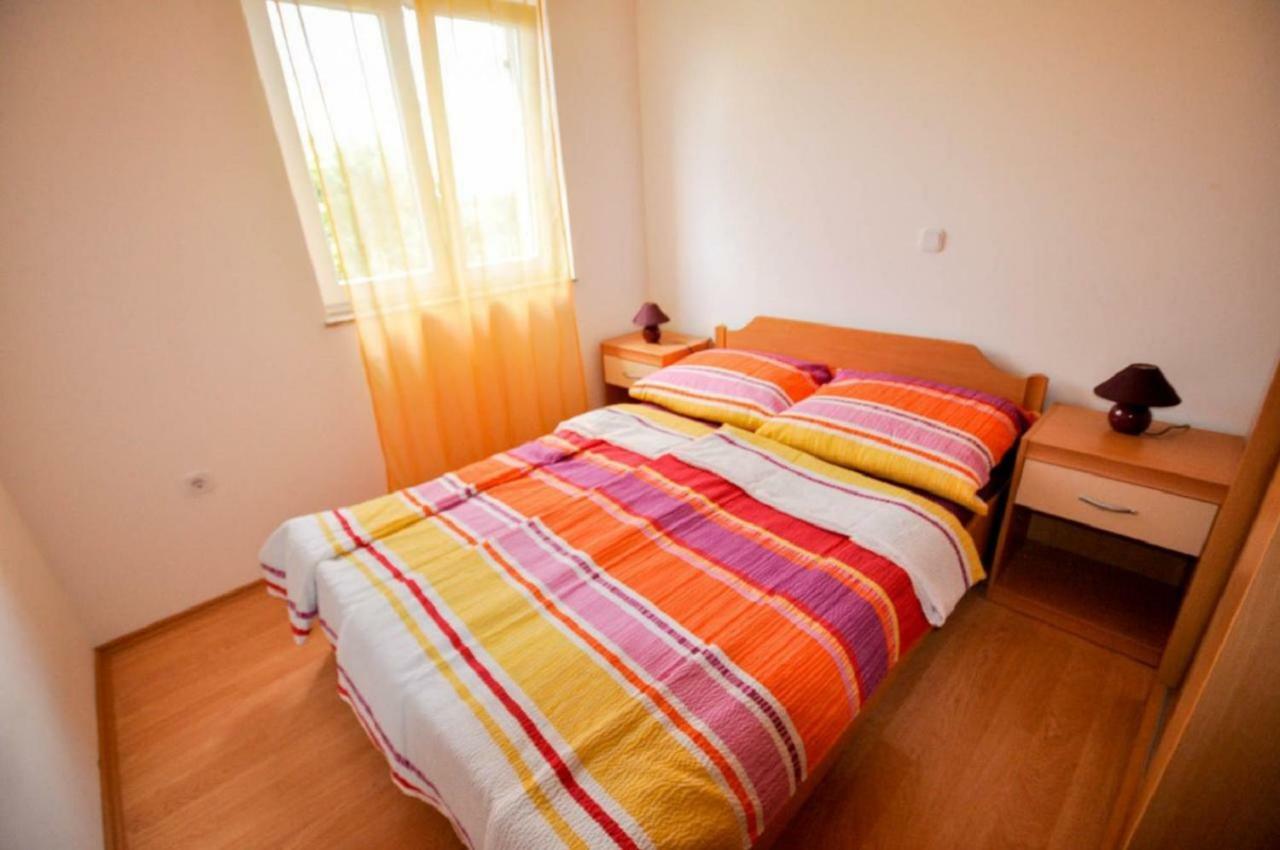 Ana M Apartments Novigrad Istria Exterior foto