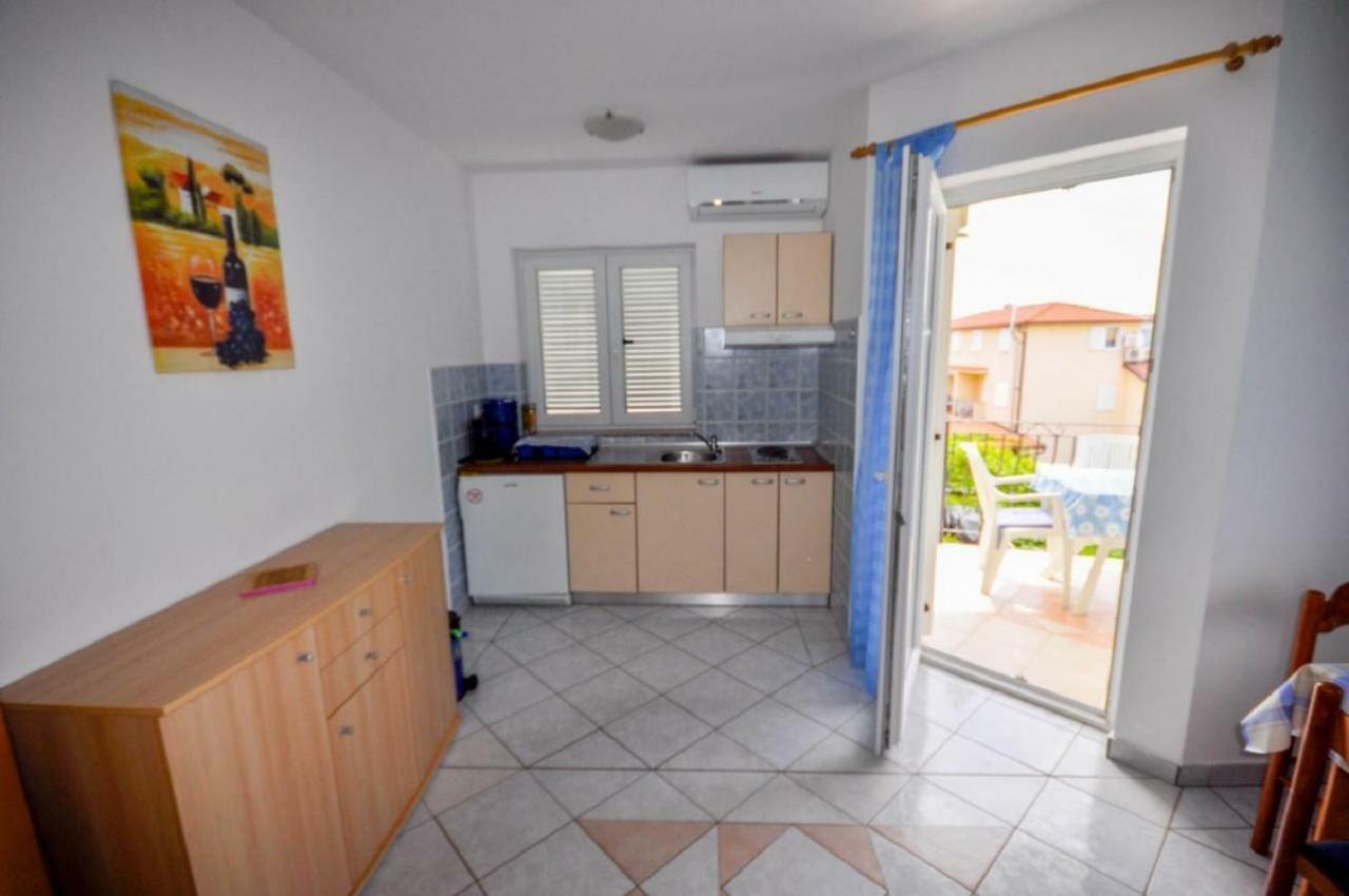 Ana M Apartments Novigrad Istria Exterior foto